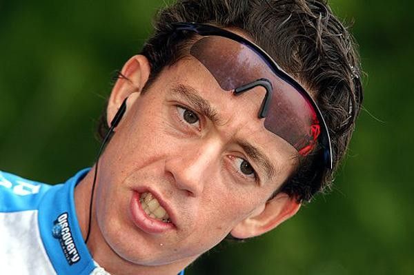 Leif Hoste (Discovery Channel) with something on his mind before the start of stage 3