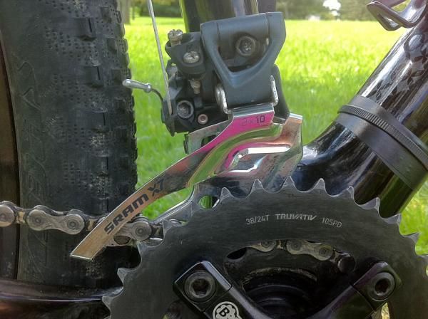 SRAM X9 top-pull front deraillur