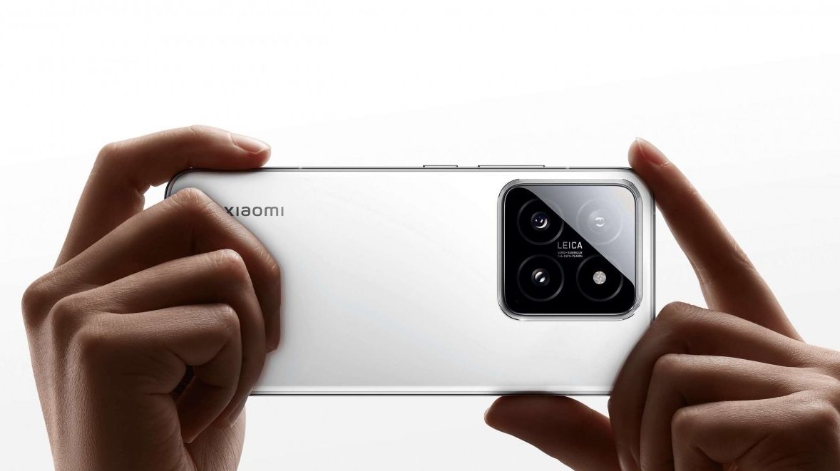 The Xiaomi 14 from the back