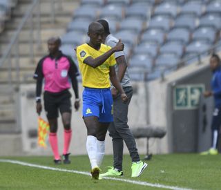 Peter Shalulile of Mamelodi Sundowns celebrates his goal