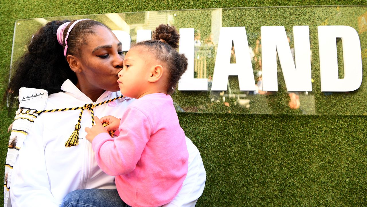 auckland, new zealand january 12 serena williams of the usa celebrates with daughter alexis olympia after winning the final match against jessica pegula of usa at asb tennis centre on january 12, 2020 in auckland, new zealand photo by hannah petersgetty images