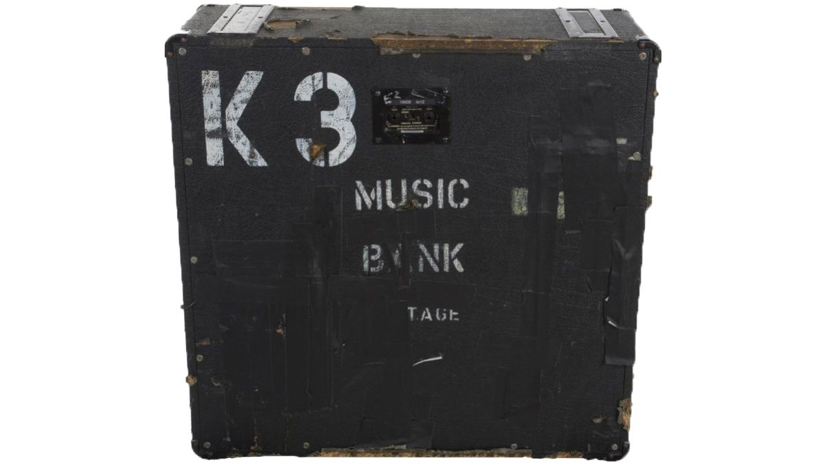 Kurt Cobain's Marshall 1960B 4x12,