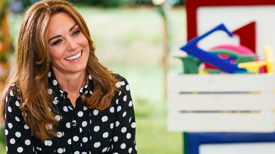 Kate Middleton Wears Patterned Pants from the Gap to Meet a “Baby