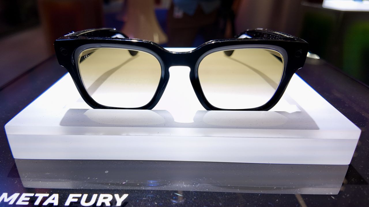 Meta Glasses