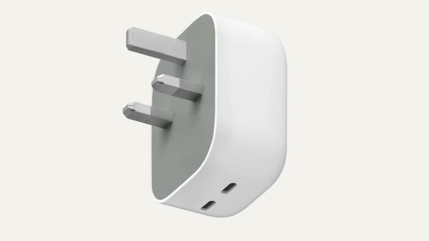 The Pixel Flex Dual Port 67W USB-C Fast Charger