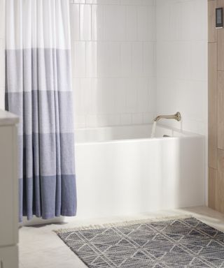Kohler PerfectFill bathtub