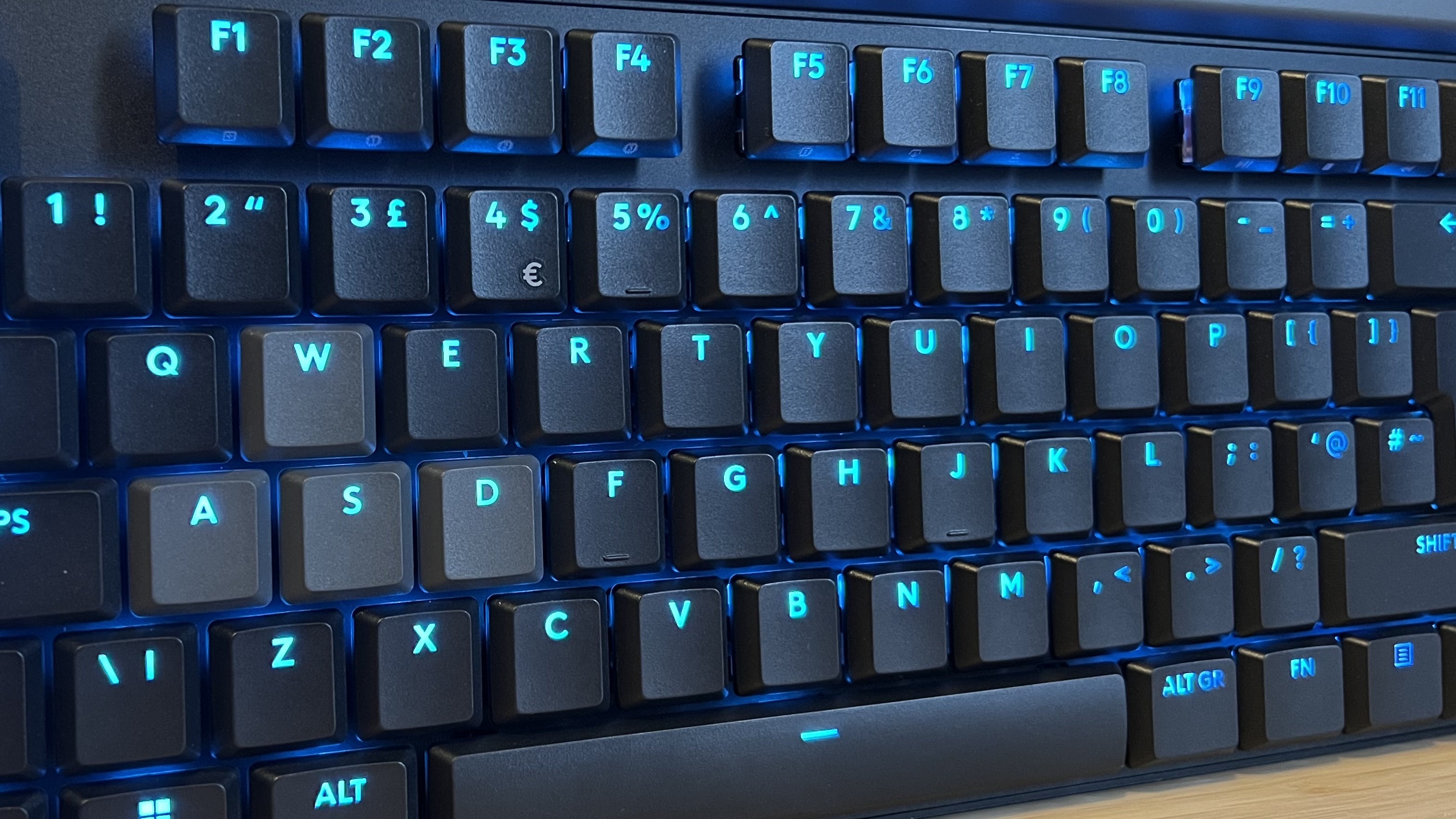Close up on keycaps on Logitech G515 Rapid TKL keyboard