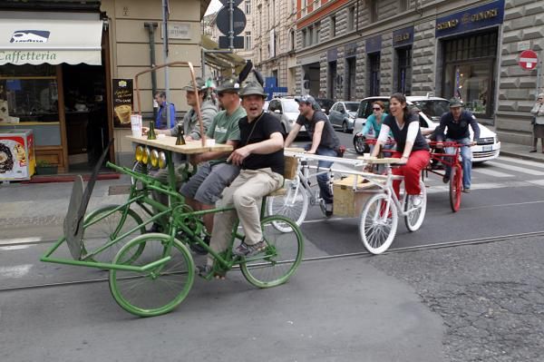 The new peloton of the Giro
