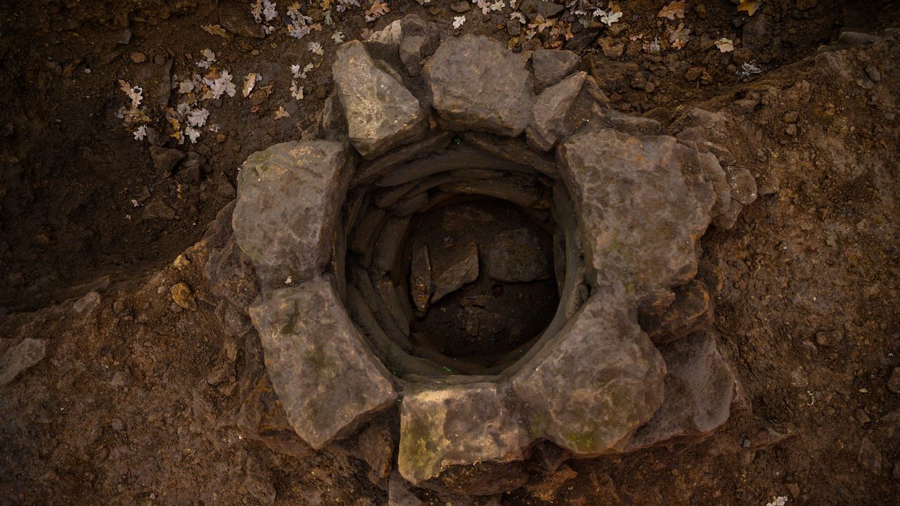Well uncovered at the archaeologival excavation of a Roman trading settlement, Blackgrounds, South Northamptonshire