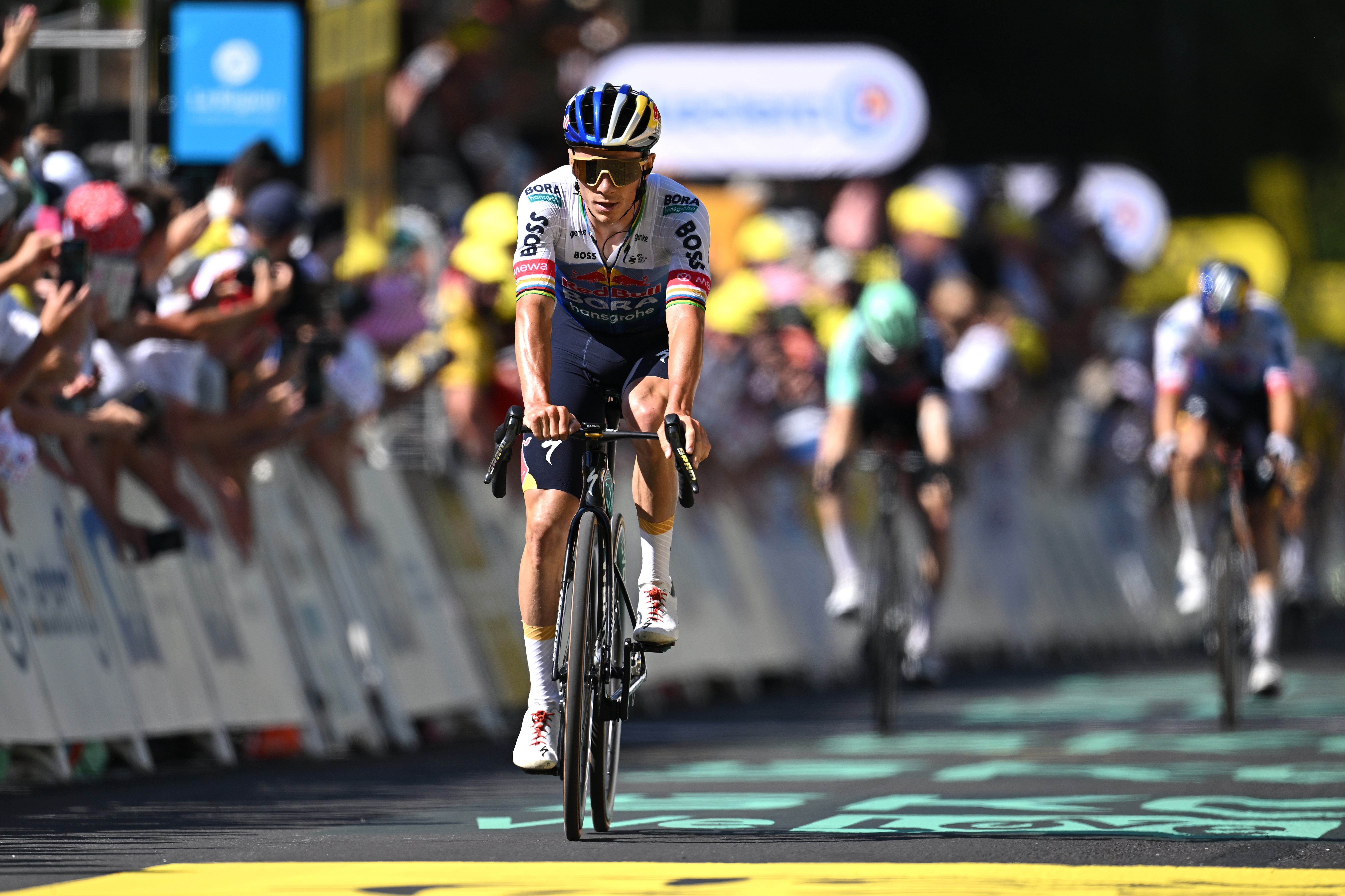 Remco Evenepoel at the Tour de France on stage 10 in Le Lioran
