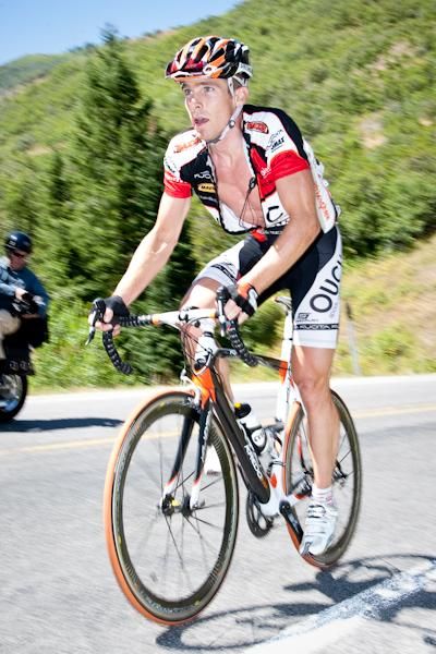 Brad White (OUCH-Maxxis) drops his breakaway companion and goes solo.