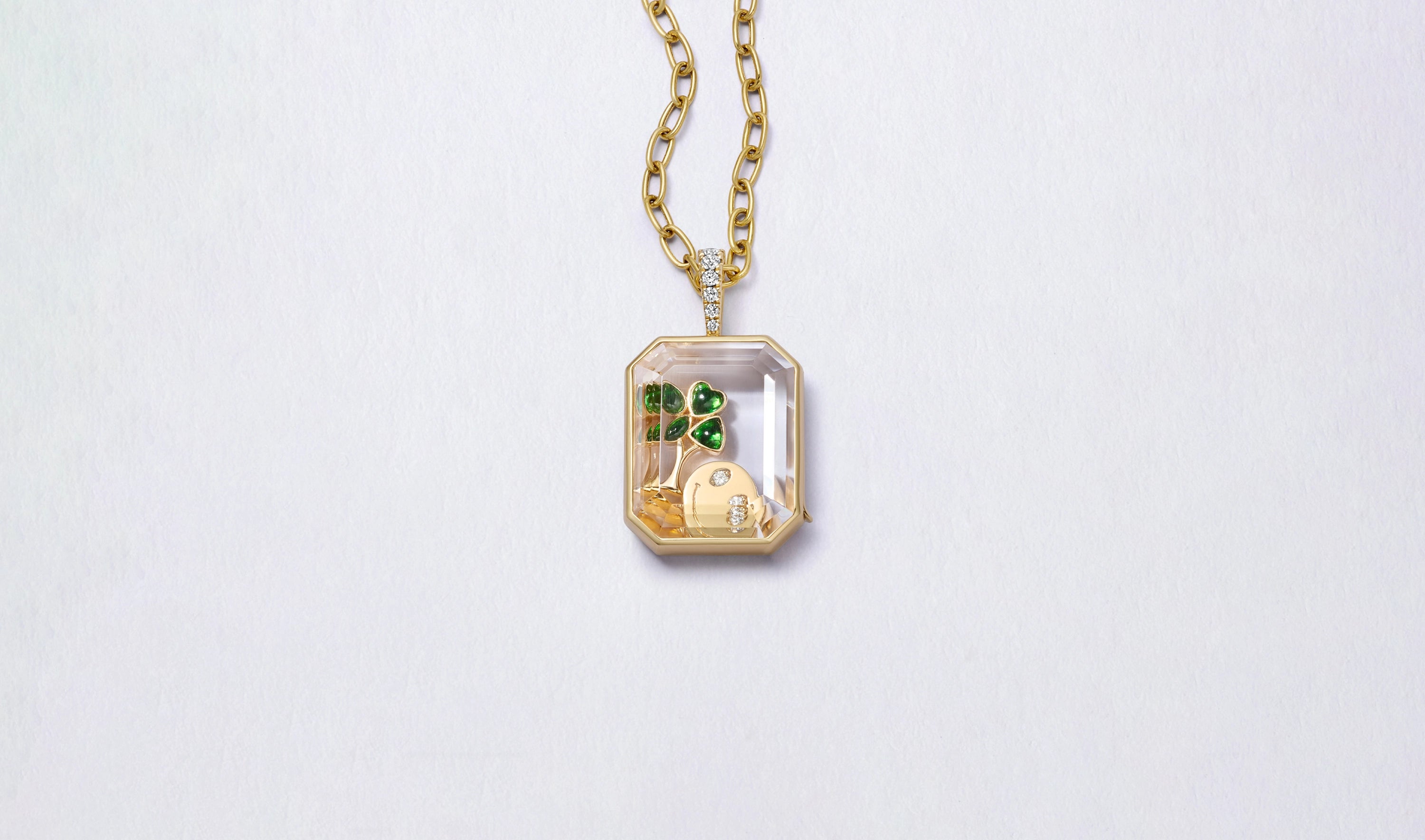 Baguette Gold Locket 18k