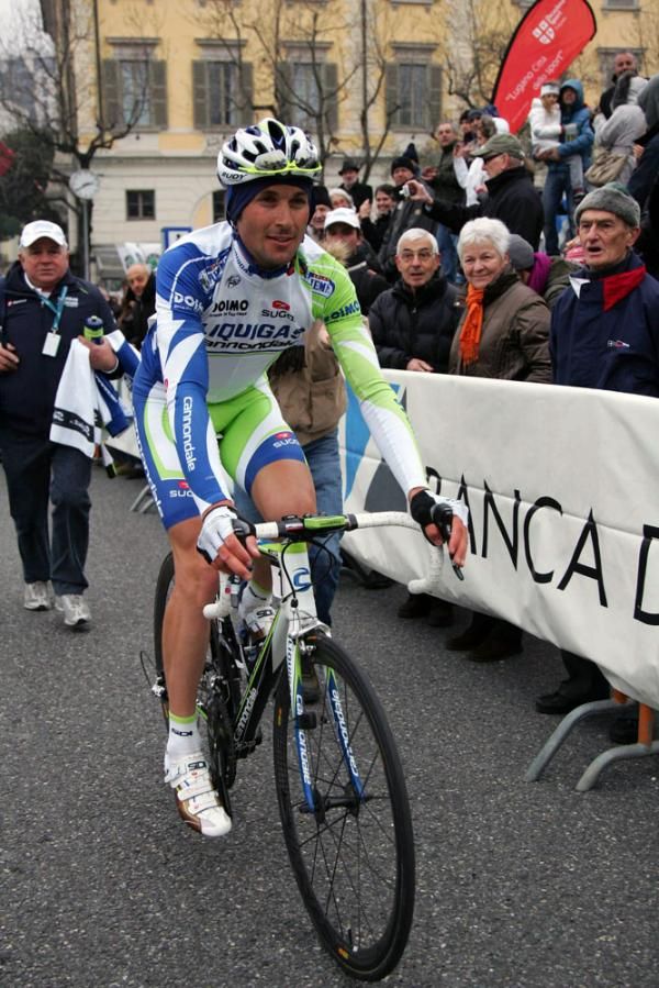 Basso heads to the podium