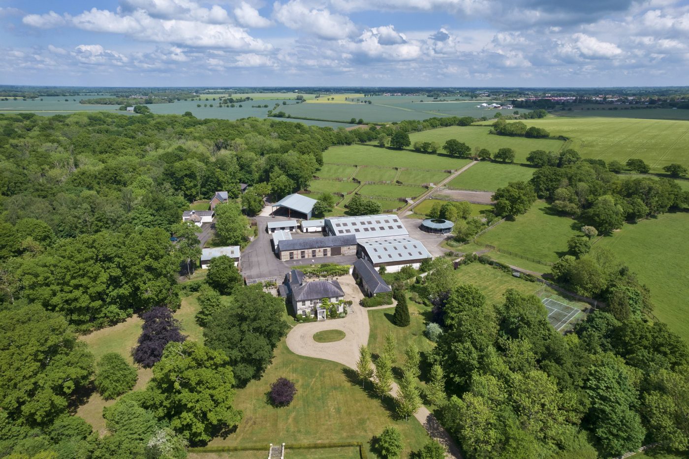 Elmswell_Park_Stud_003-scaled-e1685704545685.jpg
