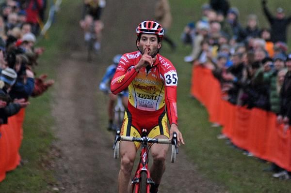 Ian Field wins his first British elite men's 'cross championship