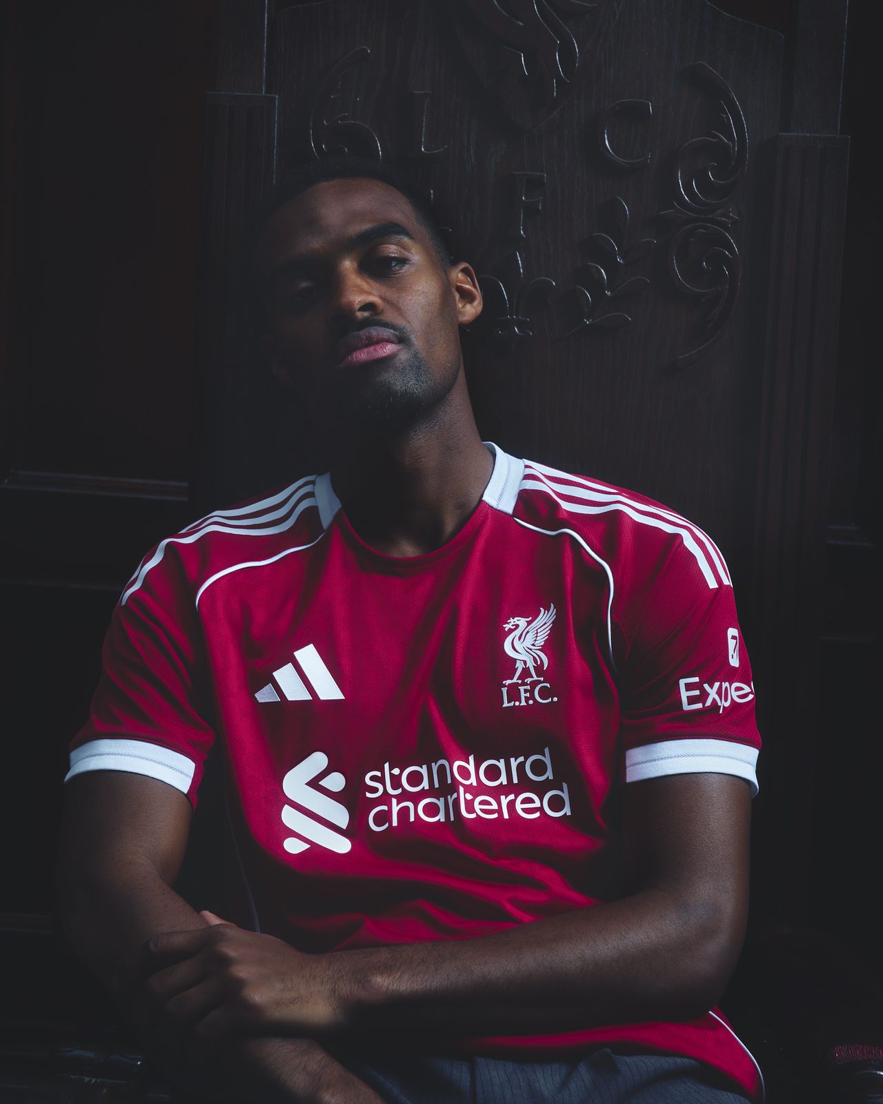 Liverpool 2025/26 home kit