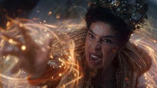 Siuan Sanche using her magic in The Wheel of Time season 3