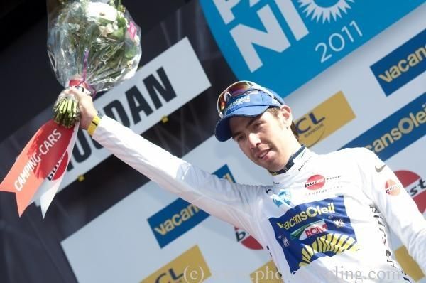 Thomas De Gendt (Vacansoleil-DCM) also leads the young rider classification.