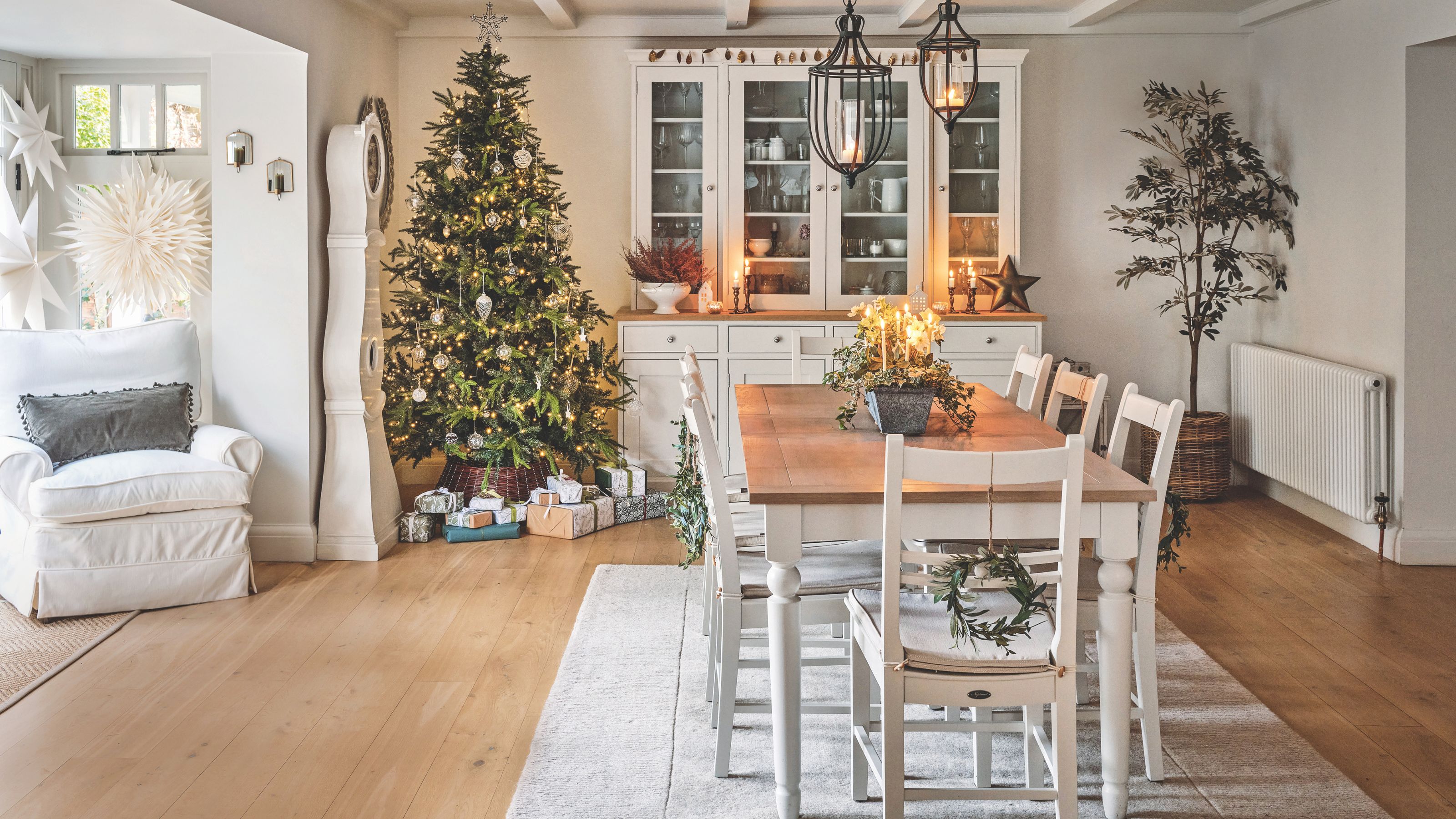 Dining room filled with christmas decorations