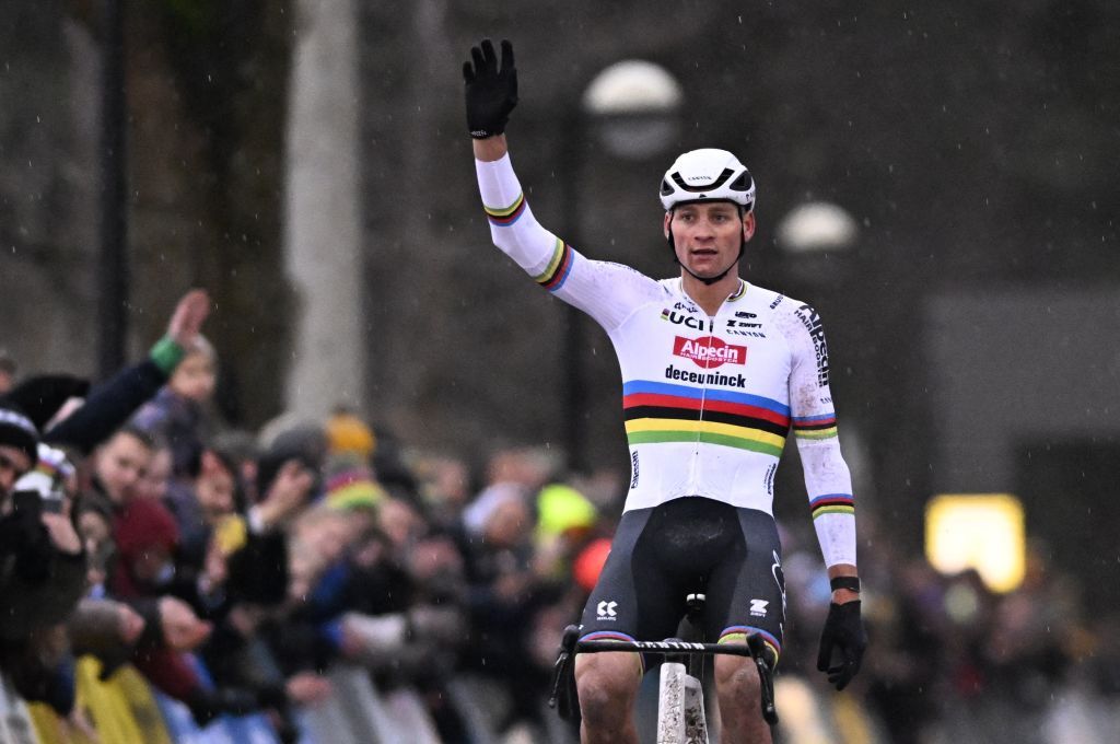 Dutch Mathieu Van Der Poel celebrates as he crosses the finish line to win the men&#039;s elite race of the superprestige cyclocross cycling event, race 5 out of 8, Monday 23 December 2024 in Mol.
BELGA PHOTO JASPER JACOBS (Photo by JASPER JACOBS / BELGA MAG / Belga via AFP)