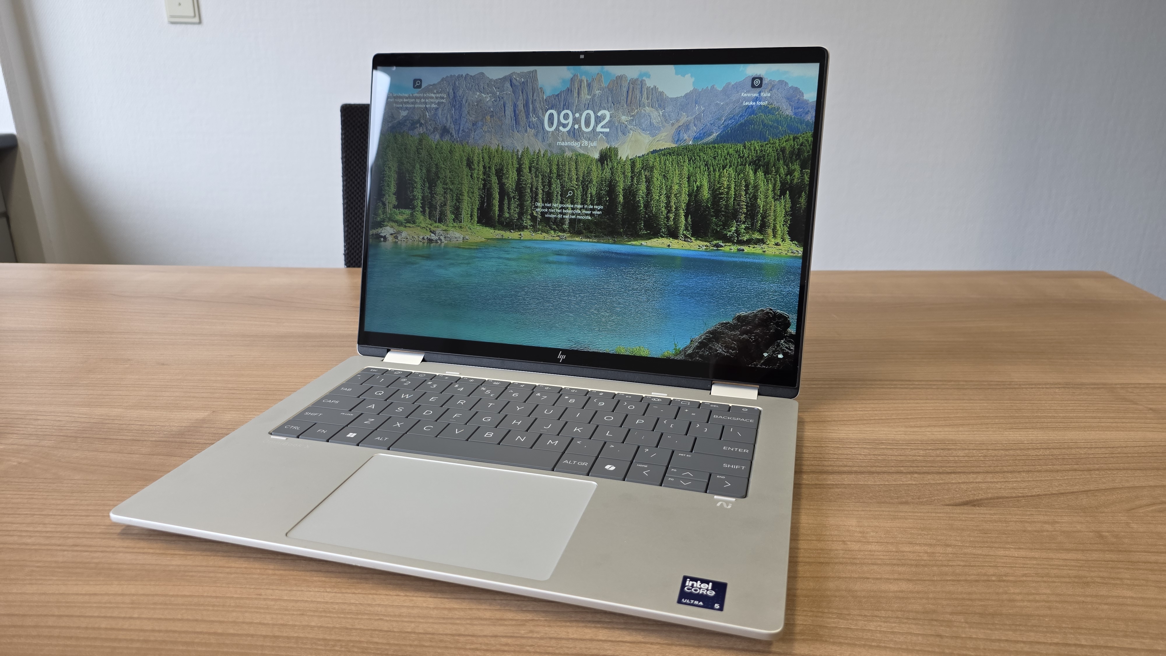 HP OmniBook X Flip 14