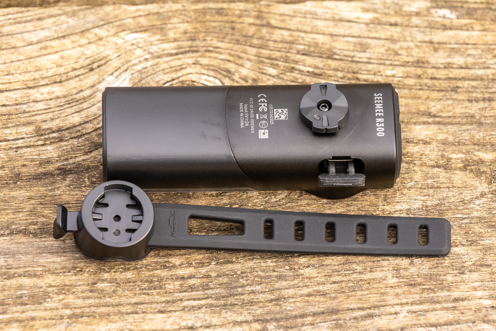 The back of the Magicshine Seemee R300, revealing the charging socket.