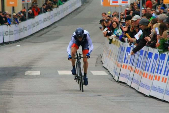 Marcel Wyss (IAM Cycling) during the last moments on his effort