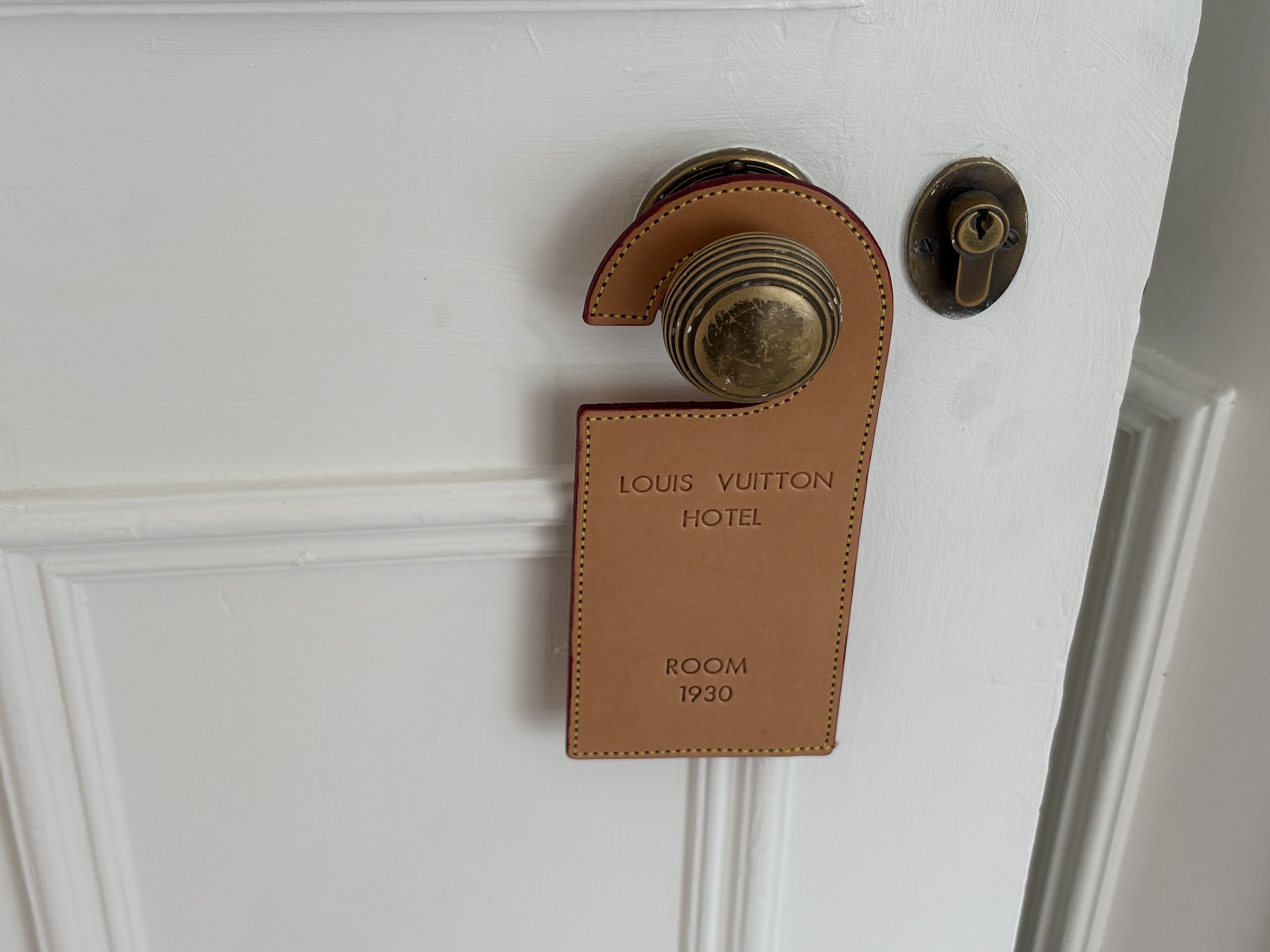 louis vuitton hotel london pop-up