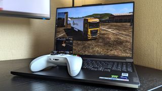 Lenovo Legion Slim 7i (Gen 8) playing Euro Truck Simulator 2