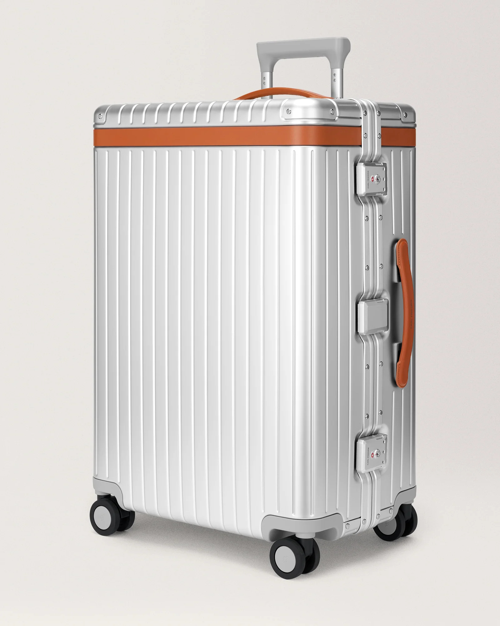 Carl Friedrik The Check-In aluminium case in cognac trim