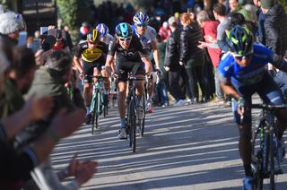 Geraint Thomas tracking Nairo Quintana in the fifth stage of Tirreno-Adriatico