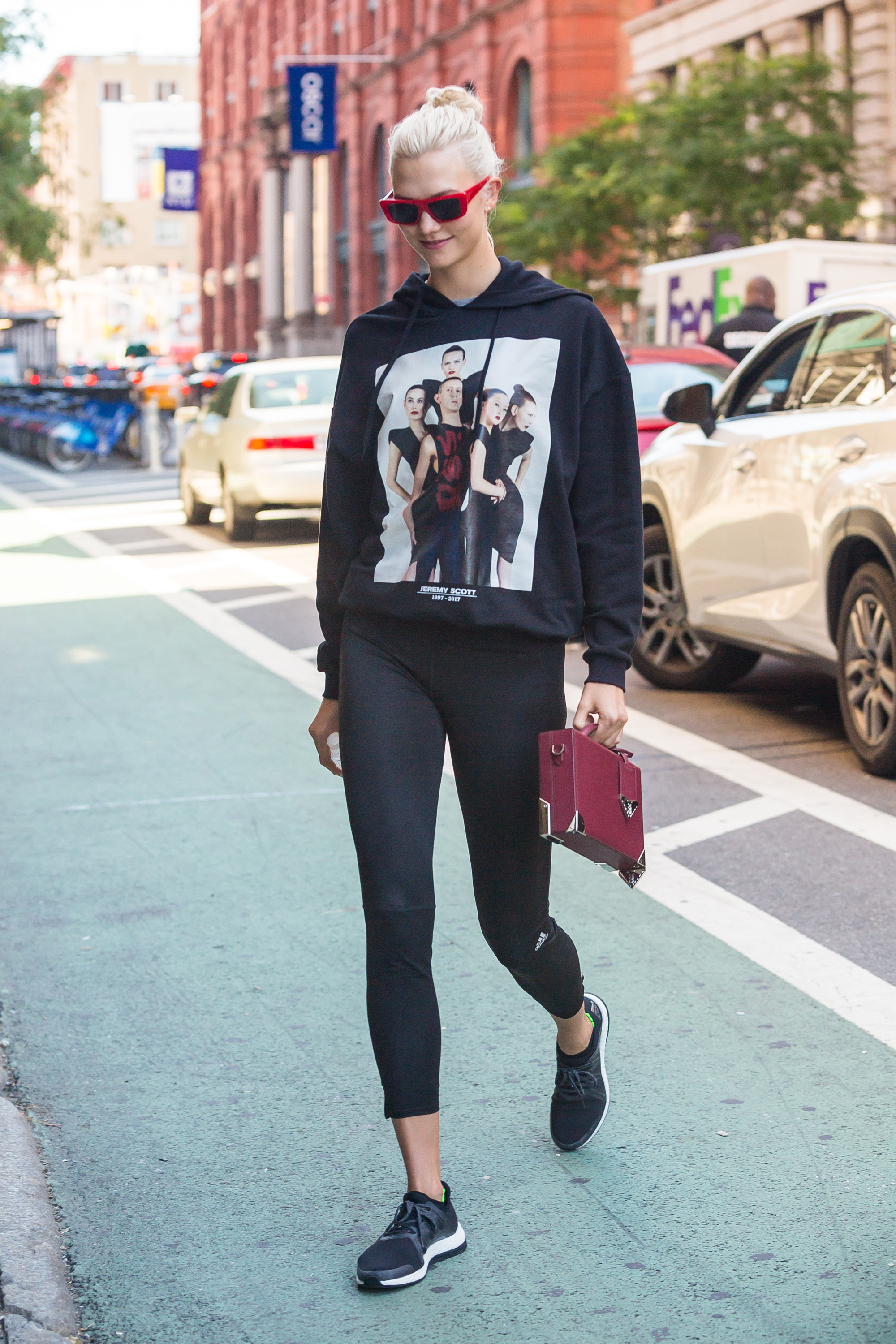 athleisure - karlie kloss