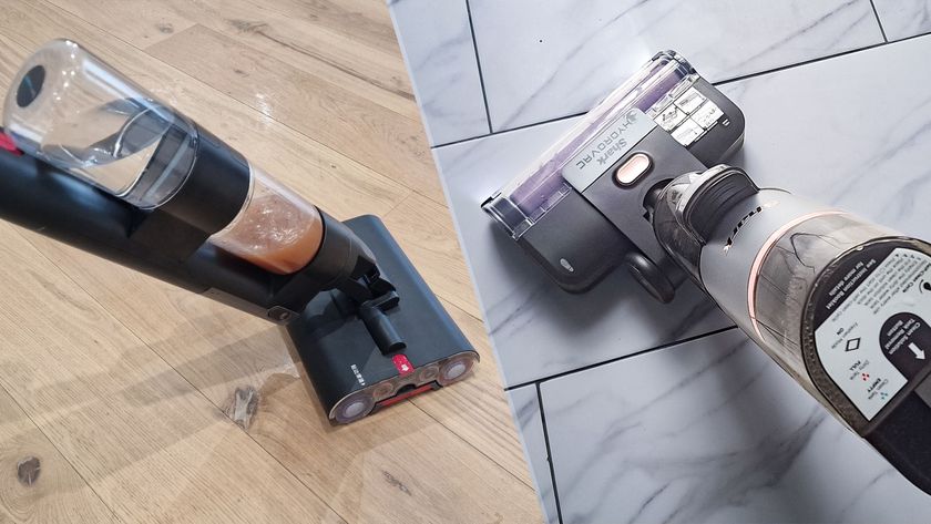 Dyson WashG1 vs Shark HydroVac cleaner