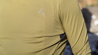 Altura Kielder long sleeve jersey logo detail