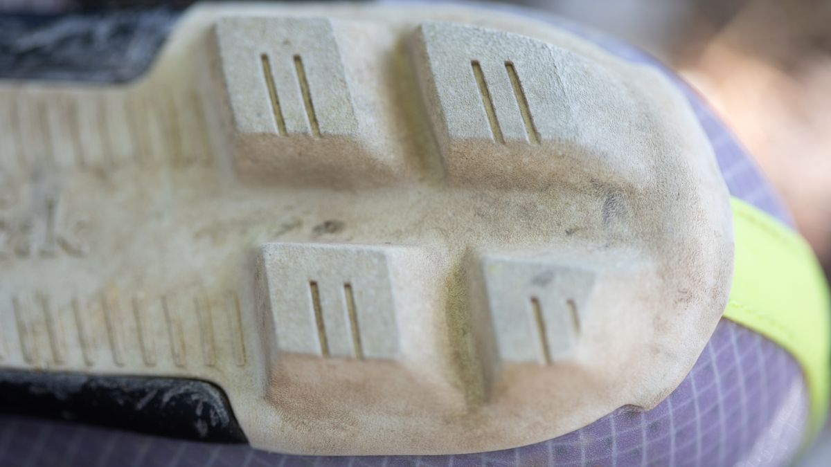 Fizik Vento Ferox Carbon Gravel Shoes detail of tread