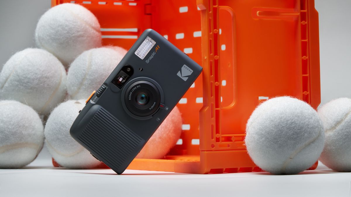 Kodak Snapic A1 35mm camera