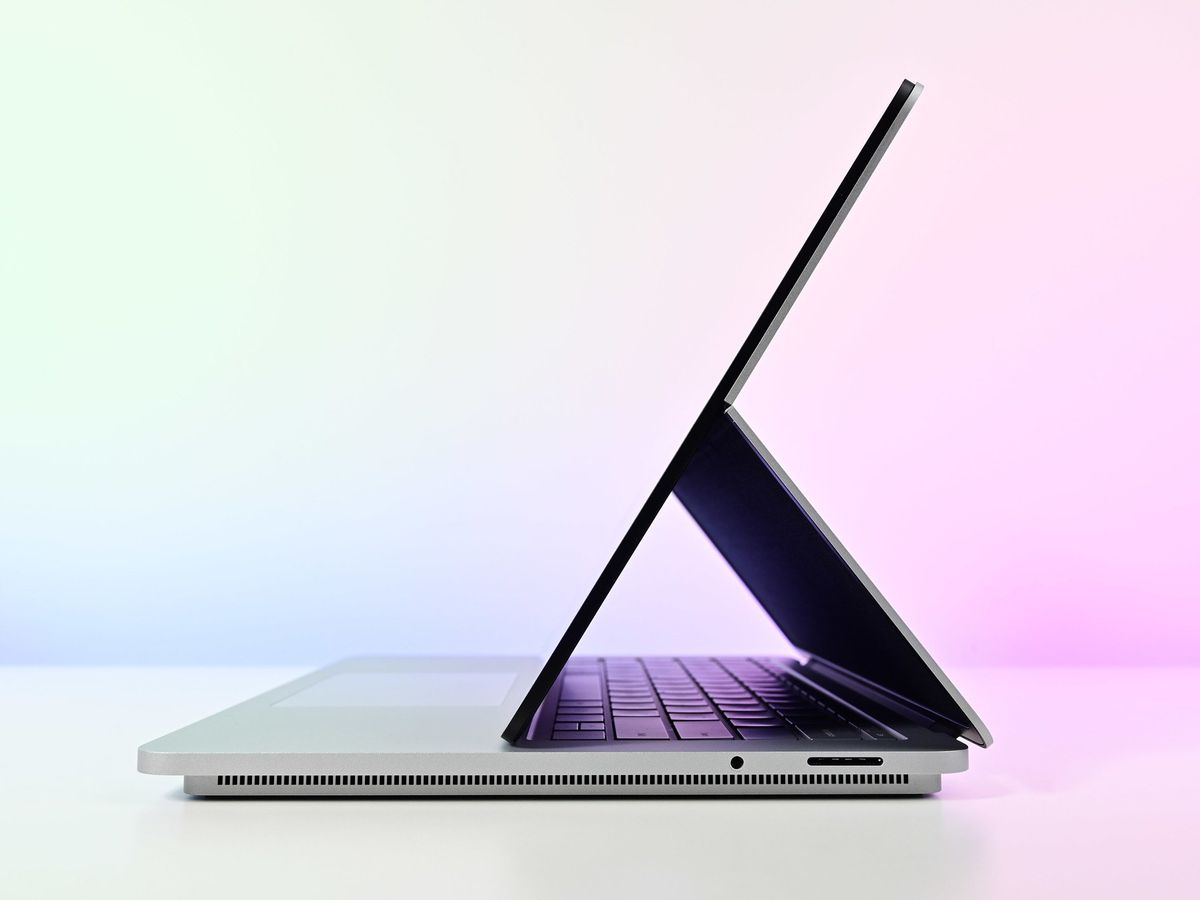Microsoft Surface Laptop Studio 14.4 Touchscreen 2-in-1 Laptop - 11th Gen  Intel Core i7-11370H