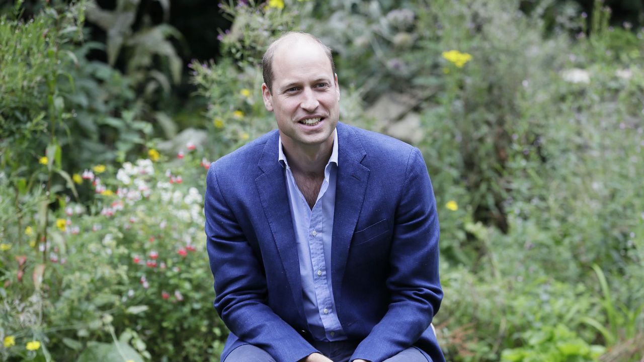 embargoed until 2200 saturday july 18 britain&#039;s prince william speaks with service users during a visit to the garden house part of the light project in peterborough, england, thursday, july 16, 2020 the garden house offers information, advice and support to the rough sleepers in peterborough ap photokirsty wigglesworth, pool