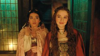 Isabella Merced as Juliet and Kaitlyn Dever as Rosaline in the movie Rosaline