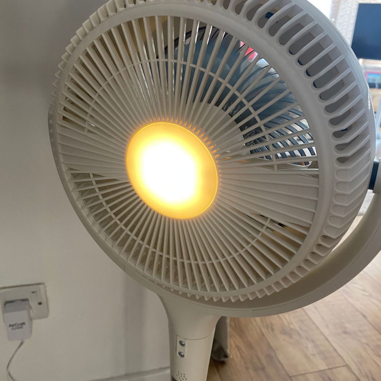 Ambient backlight of the AirCraft LUME Quiet Air Circulator Fan