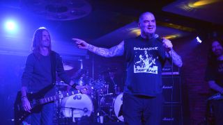 Rex Brown and Phil Anselmo on stage in 2016