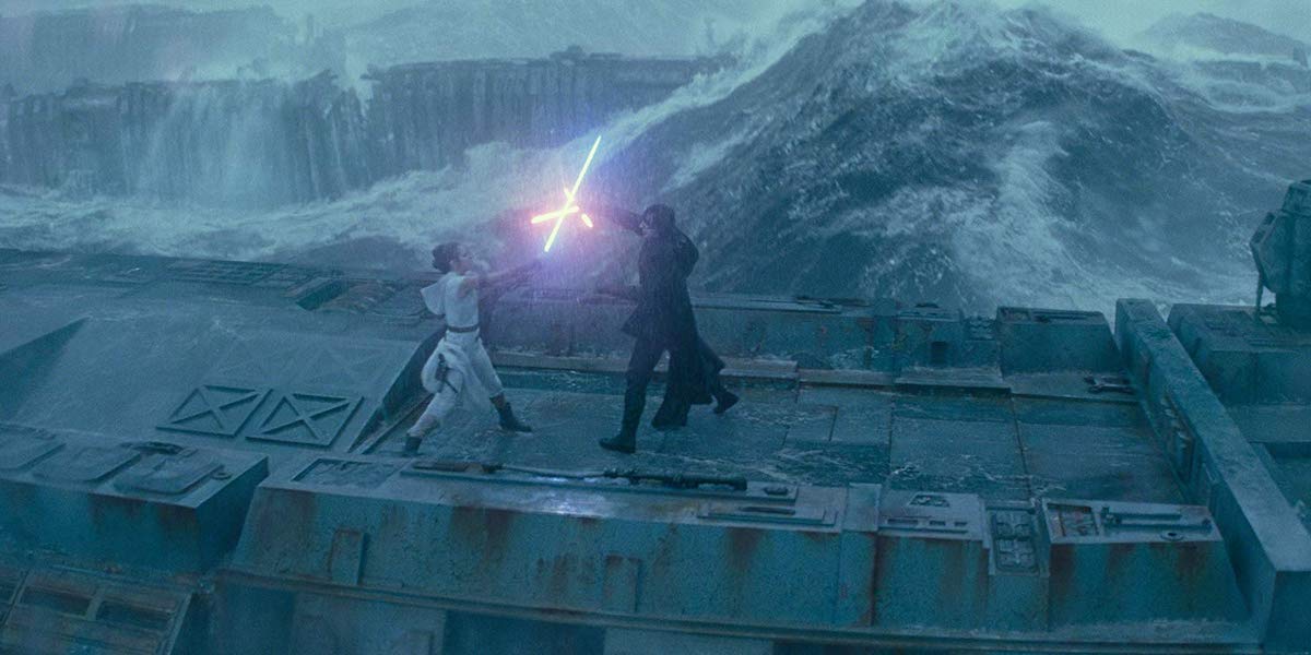 Rey and Kylo Ren lightsaber battle in Star Wars: Rise of Skywalker