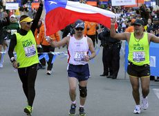 Chilean miner Edison Pena, New York marathon