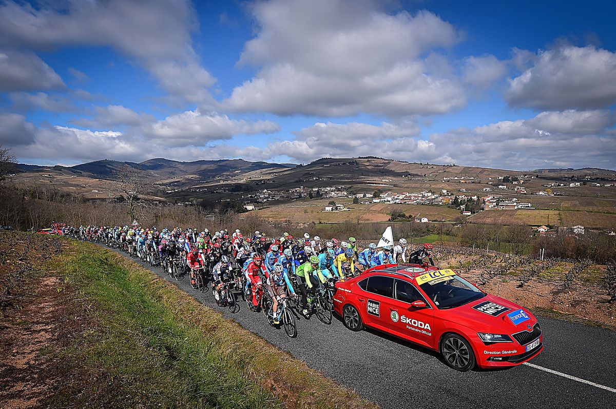 Sunny skies for the peloton today
