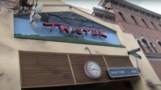 The entrance signage to Twister: Ride It Out!