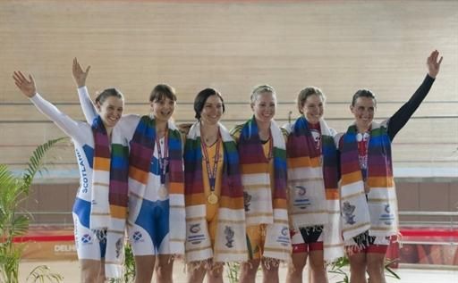 Women's team sprint podium (l-r): Scotland's Jenny Davis and Charline Joiner, 2nd; Australia's Anna Meares and Kaarle Mcculloch, 1st; Canada's Monique Sullivan and Tara Whitten, 3rd.