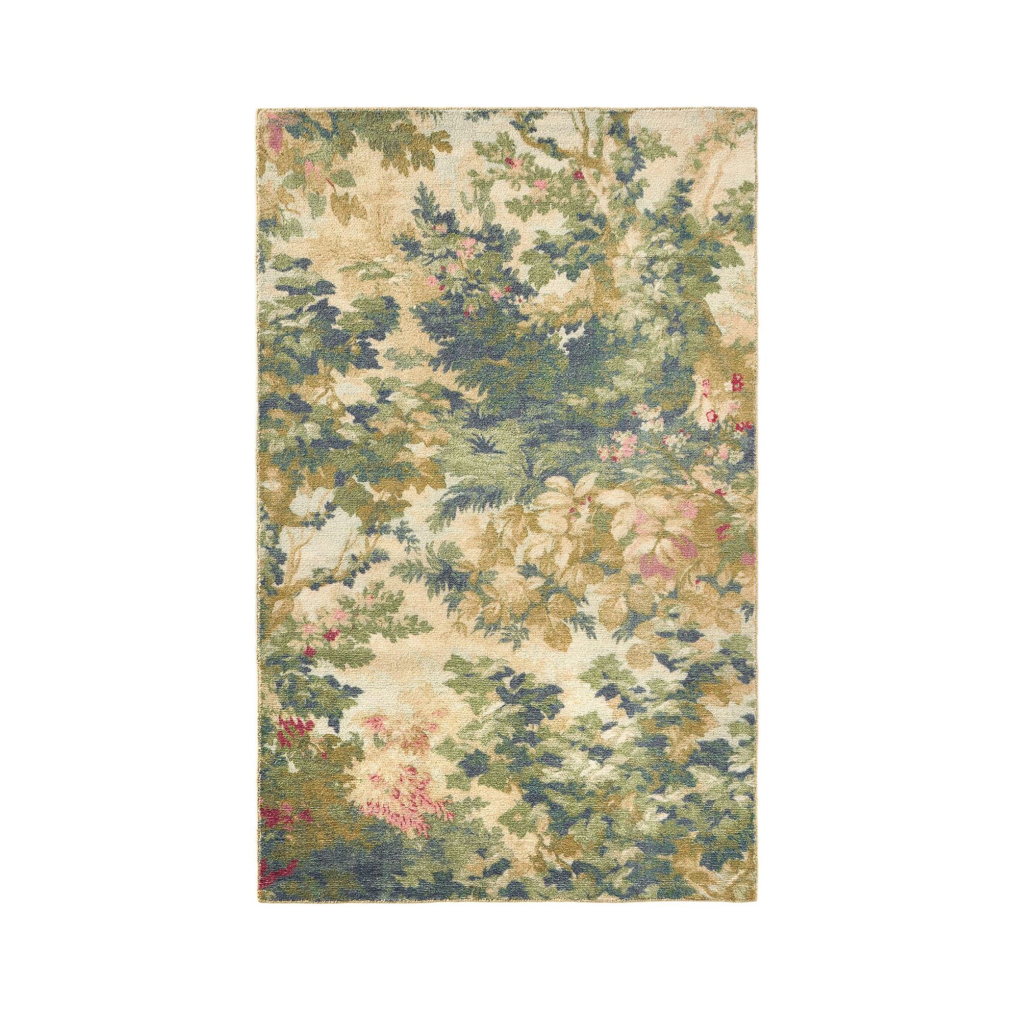 Floral rug
