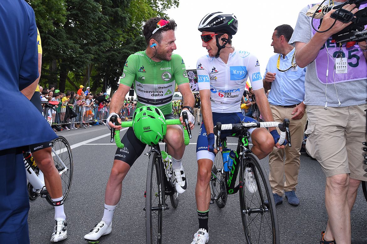 Mark Cavendish and Adam Yates undoubtedly discussing the 1km banner collapse
