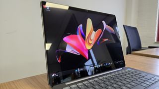 HP OmniBook Ultra AI PC