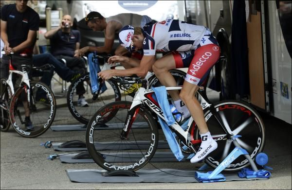 The Lotto Belisol riders warm up